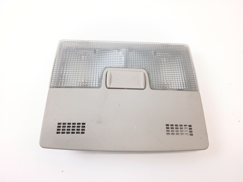 Recambio de luz interior para audi allroad quattro (4b5) 2.5 tdi (132kw) referencia OEM IAM 4B0947105C  