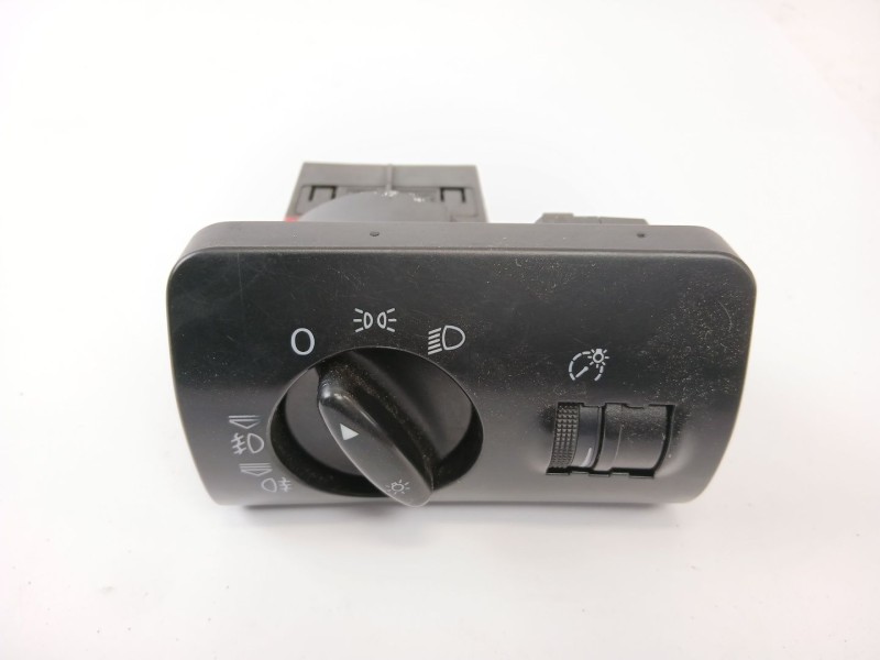 Recambio de mando luces para audi allroad quattro (4b5) 2.5 tdi (132kw) referencia OEM IAM 4B1941531  