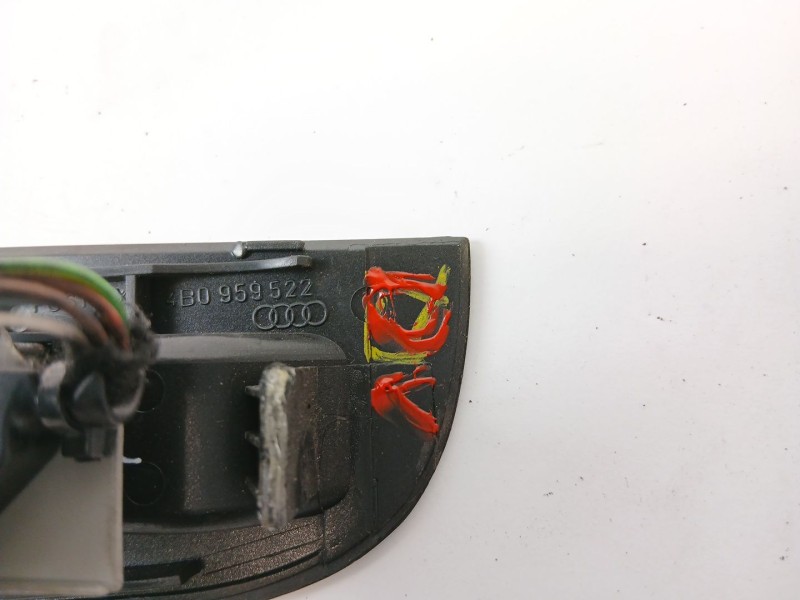 Recambio de mando elevalunas trasero izquierdo para audi allroad quattro (4b5) 2.5 tdi (132kw) referencia OEM IAM 4B0959522  
