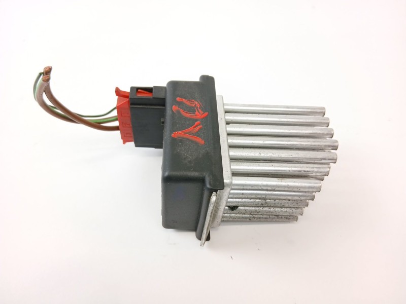 Recambio de resistencia calefaccion para audi allroad quattro (4b5) 2.5 tdi (132kw) referencia OEM IAM 4B0820521  