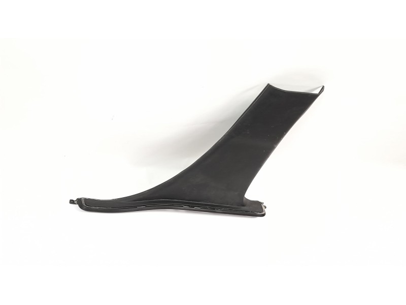 Recambio de moldura para peugeot bipper tepee basic stt 1.3 hdi referencia OEM IAM 1311058070  