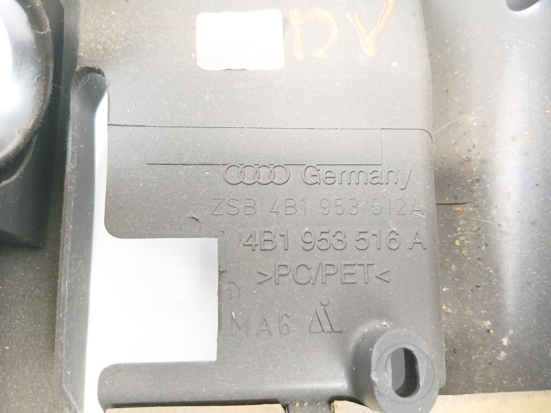 Recambio de moldura para audi allroad quattro (4b5) 2.5 tdi (132kw) referencia OEM IAM 4B1953516  
