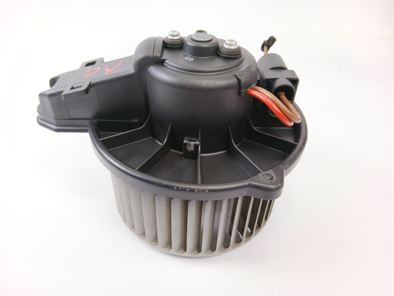 Recambio de motor calefaccion para audi allroad quattro (4b5) 2.5 tdi (132kw) referencia OEM IAM 4B1820021B  