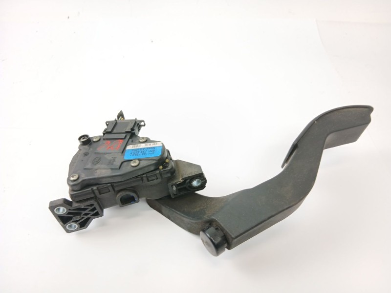 Recambio de potenciometro pedal para audi allroad quattro (4b5) 2.5 tdi (132kw) referencia OEM IAM 8D1723523  