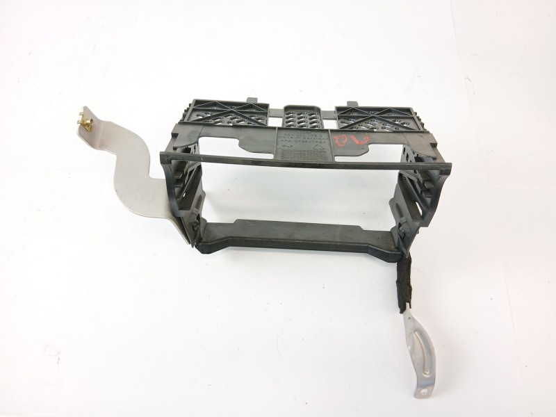 Recambio de moldura para audi allroad quattro (4b5) 2.5 tdi (132kw) referencia OEM IAM 4B0858075  