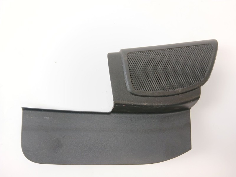 Recambio de moldura para ford focus iii sedán 1.6 tdci referencia OEM IAM BM5118C863A  