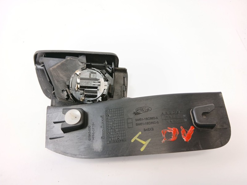 Recambio de moldura para ford focus iii sedán 1.6 tdci referencia OEM IAM BM5118C863A  