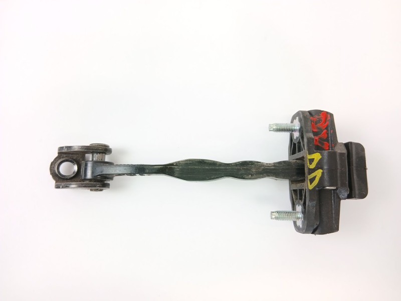 Recambio de retenedor puerta para ford focus iii sedán 1.6 tdci referencia OEM IAM   