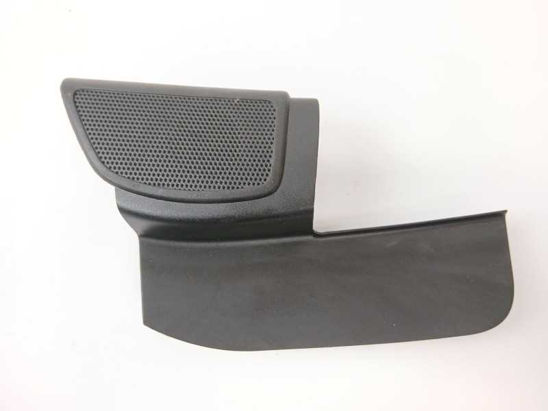 Recambio de moldura para ford focus iii sedán 1.6 tdci referencia OEM IAM BM5118C862A  