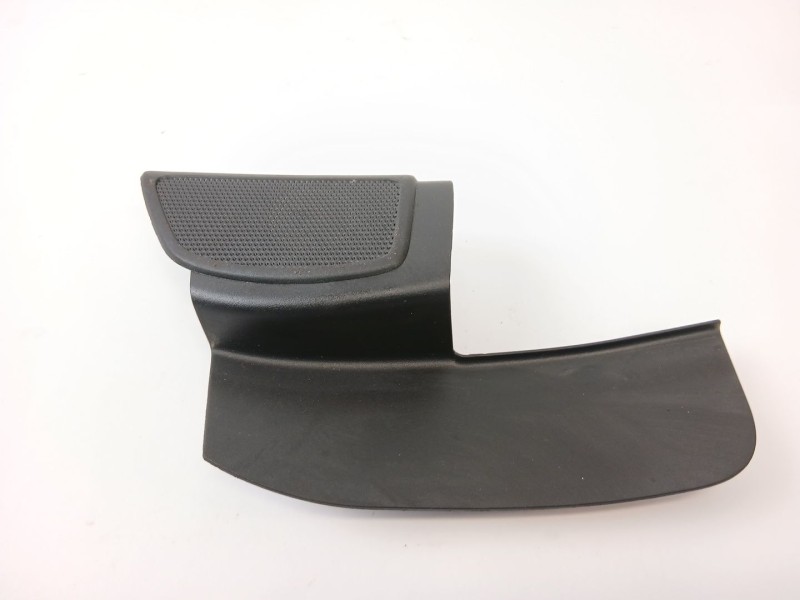 Recambio de moldura para ford focus iii sedán 1.6 tdci referencia OEM IAM BM5118C862A  