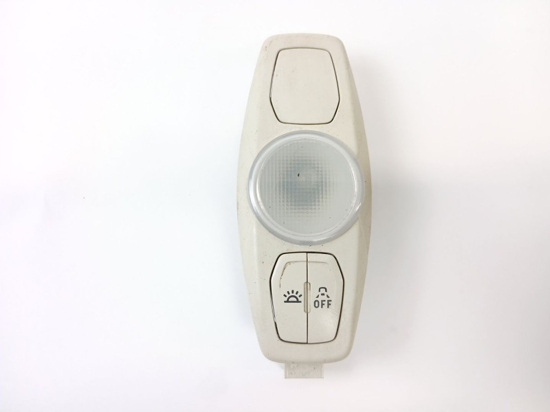 Recambio de luz interior para ford focus iii sedán 1.6 tdci referencia OEM IAM BM5113776  