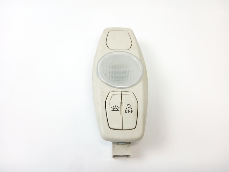 Recambio de luz interior para ford focus iii sedán 1.6 tdci referencia OEM IAM BM5113776  