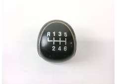 Recambio de pomo palanca cambio para ford focus iii sedán 1.6 tdci referencia OEM IAM   