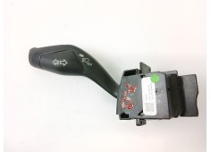Recambio de mando intermitentes para ford focus iii sedán 1.6 tdci referencia OEM IAM AV6T13335AD  