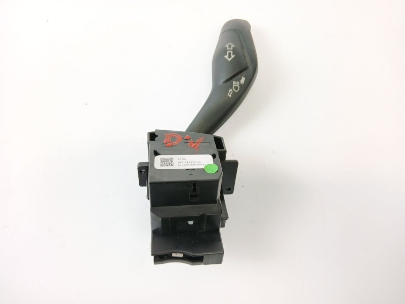 Recambio de mando intermitentes para ford focus iii sedán 1.6 tdci referencia OEM IAM AV6T13335AD  