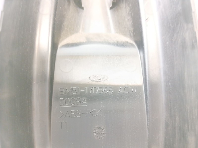 Recambio de moldura para ford focus iii sedán 1.6 tdci referencia OEM IAM BM5117D568  
