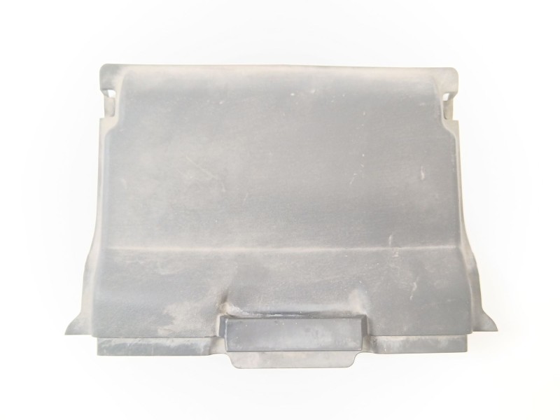 Recambio de moldura para ford focus iii sedán 1.6 tdci referencia OEM IAM AM5110A659  