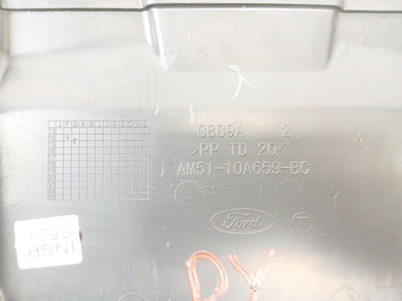 Recambio de moldura para ford focus iii sedán 1.6 tdci referencia OEM IAM AM5110A659  
