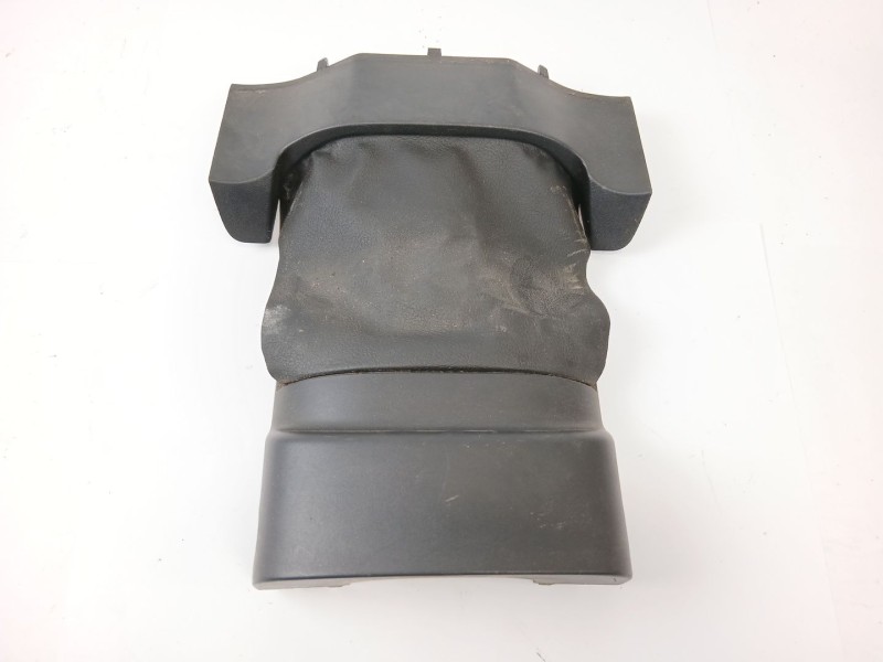 Recambio de moldura para ford focus iii sedán 1.6 tdci referencia OEM IAM BM513530  