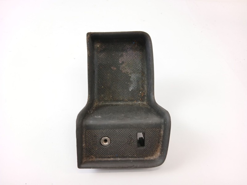 Recambio de moldura para ford focus iii sedán 1.6 tdci referencia OEM IAM BM51A045L70  