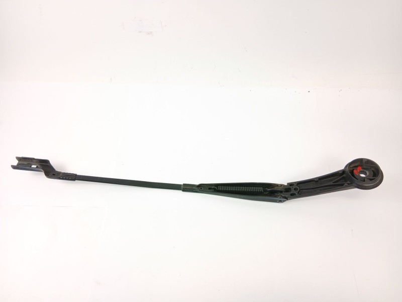 Recambio de brazo limpia delantero izquierdo para ford focus iii sedán 1.6 tdci referencia OEM IAM   