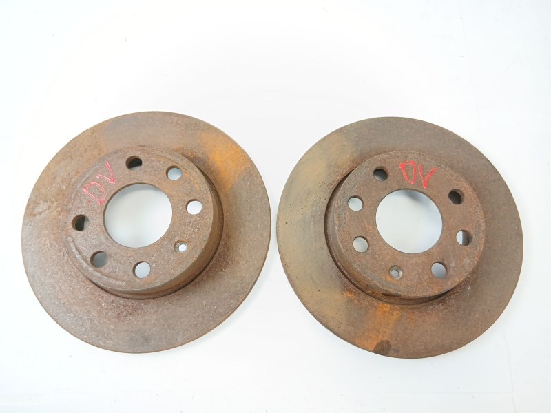 Recambio de disco freno delantero para opel corsa c club referencia OEM IAM   