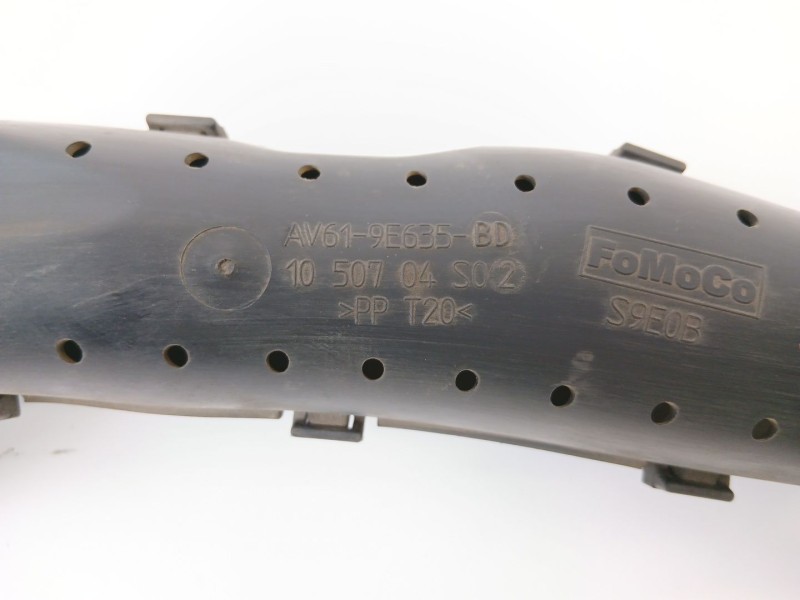 Recambio de tubo para ford focus iii sedán 1.6 tdci referencia OEM IAM AV619E635  