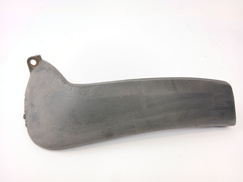 Recambio de moldura para opel corsa c club referencia OEM IAM 9121768  