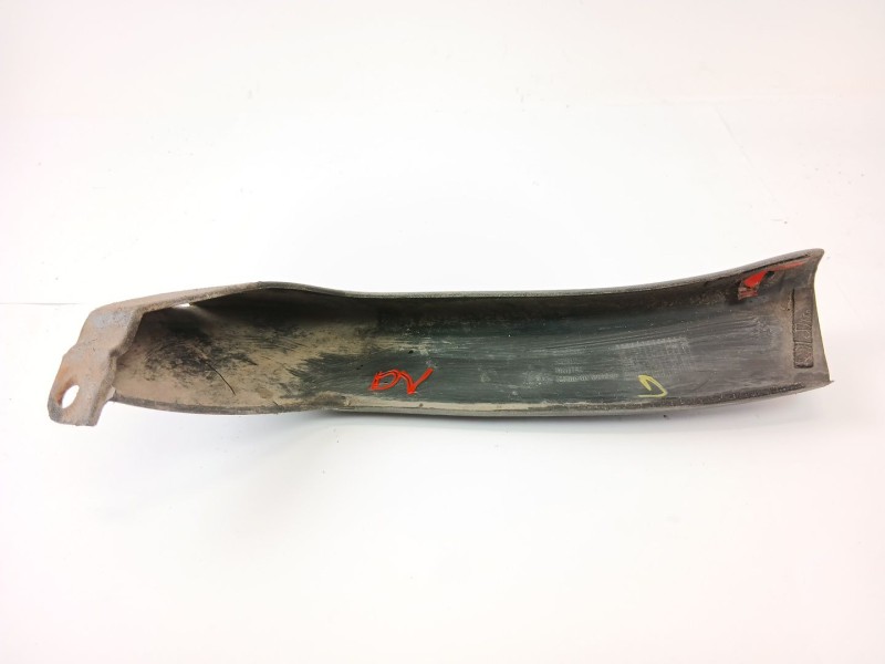 Recambio de moldura para opel corsa c club referencia OEM IAM 9121768  