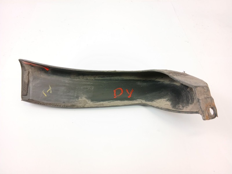 Recambio de moldura para opel corsa c club referencia OEM IAM 9121768  