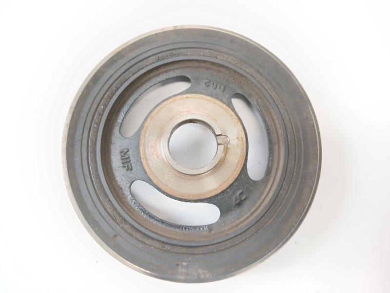 Recambio de polea cigueñal para ford focus iii sedán 1.6 tdci referencia OEM IAM E110124A  