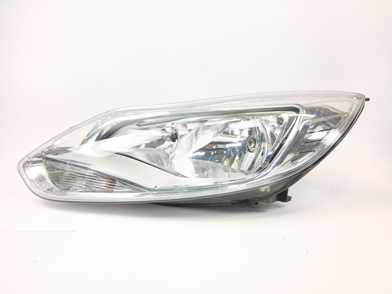 Recambio de faro izquierdo para ford focus iii sedán 1.6 tdci referencia OEM IAM BM5113W030  
