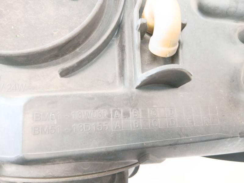 Recambio de faro izquierdo para ford focus iii sedán 1.6 tdci referencia OEM IAM BM5113W030  