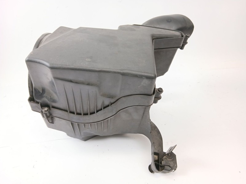 Recambio de filtro aire para ford focus iii sedán 1.6 tdci referencia OEM IAM BV619C679  
