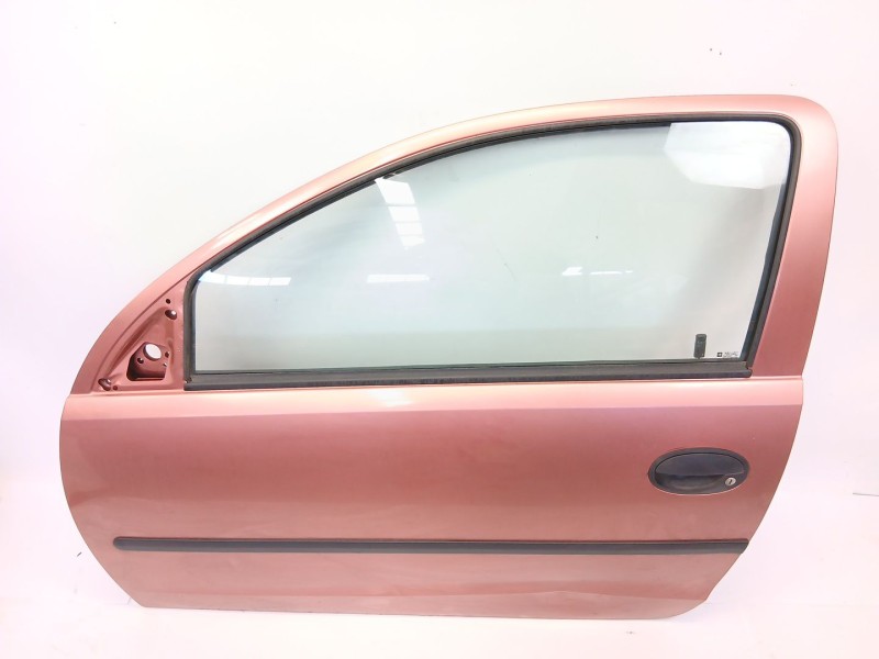 Recambio de puerta delantera izquierda para opel corsa c club referencia OEM IAM   