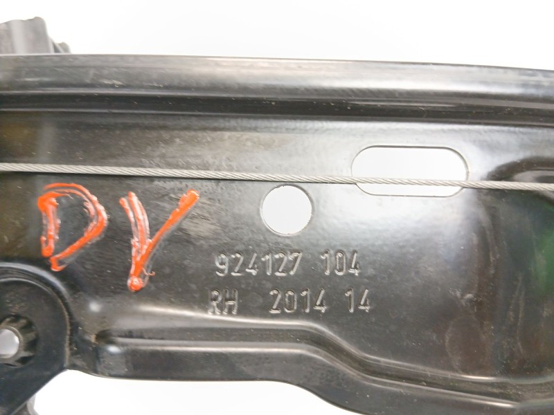 Recambio de elevalunas delantero derecho para ford focus iii sedán 1.6 tdci referencia OEM IAM 924127104  