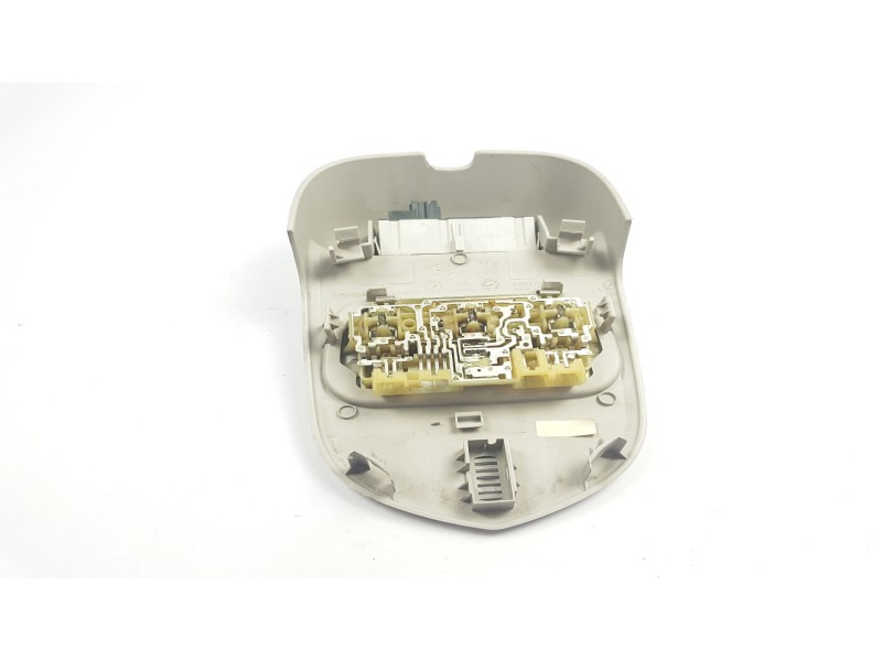 Recambio de luz interior para peugeot 3008 1.6 hdi fap referencia OEM IAM 9681370177  