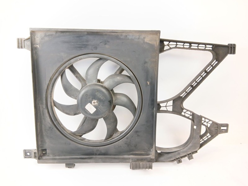 Recambio de electroventilador para opel corsa c club referencia OEM IAM 5000099  
