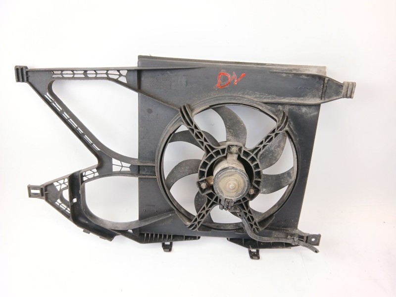 Recambio de electroventilador para opel corsa c club referencia OEM IAM 5000099  