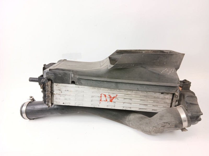 Recambio de intercooler para ford focus iii sedán 1.6 tdci referencia OEM IAM   