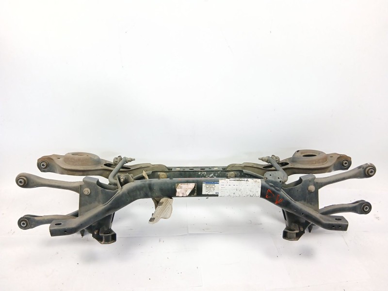Recambio de puente trasero para ford focus iii sedán 1.6 tdci referencia OEM IAM   