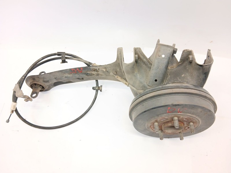 Recambio de mangueta trasera derecha para ford focus iii sedán 1.6 tdci referencia OEM IAM BV612209R  