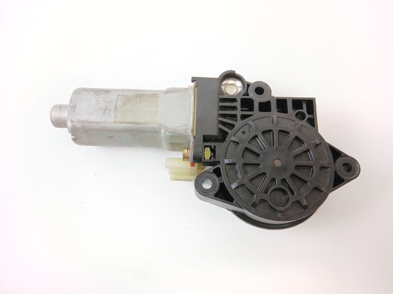 Recambio de motor elevalunas trasero derecho para hyundai trajet (fo) 2.0 16v cat referencia OEM IAM   