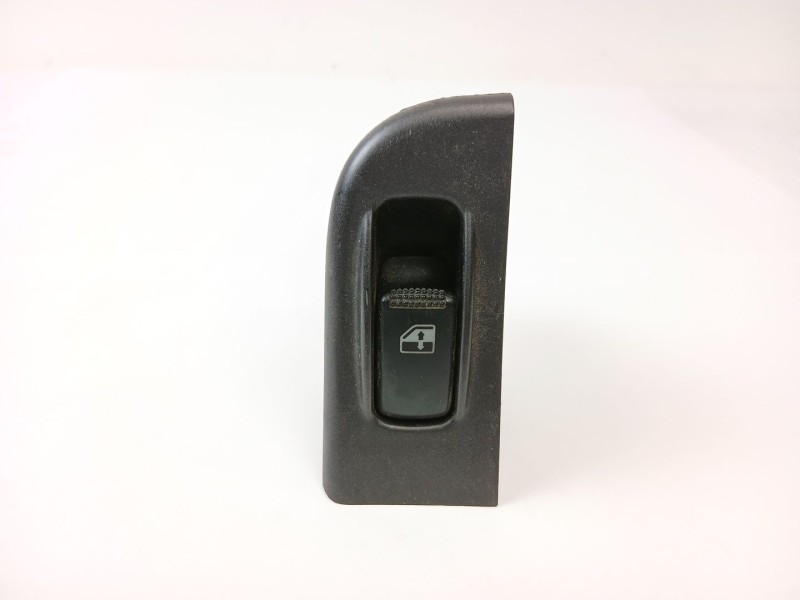 Recambio de mando elevalunas trasero derecho para hyundai trajet (fo) 2.0 16v cat referencia OEM IAM 621W10100  