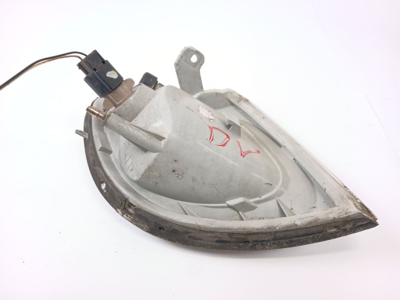 Recambio de piloto delantero izquierdo para hyundai trajet (fo) 2.0 16v cat referencia OEM IAM 92301-3A0  