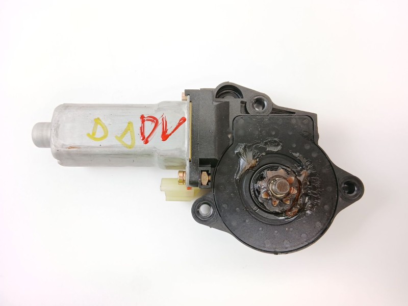 Recambio de motor elevalunas delantero derecho para hyundai trajet (fo) 2.0 16v cat referencia OEM IAM   