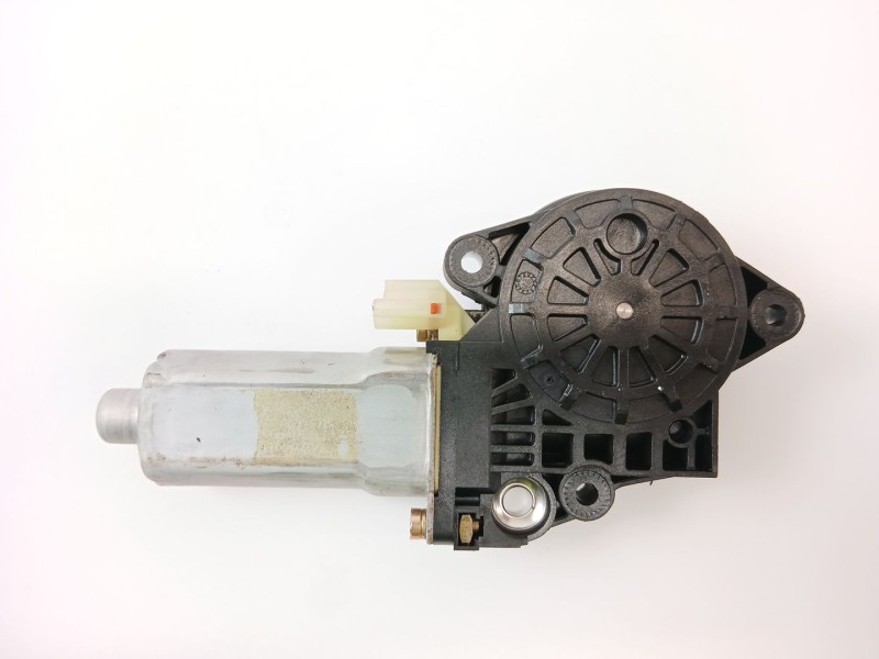 Recambio de motor elevalunas delantero derecho para hyundai trajet (fo) 2.0 16v cat referencia OEM IAM   