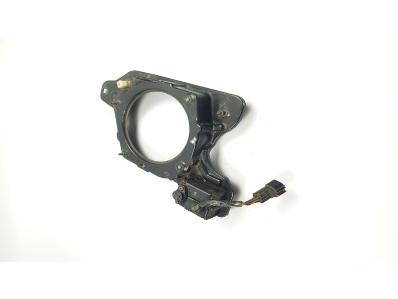 Recambio de soporte faro izquierdo para isuzu trooper (ubs) 2.8 td (ubs55) referencia OEM IAM IKI1239  