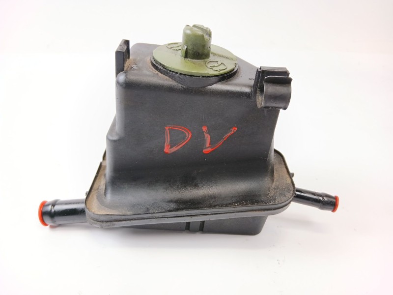 Recambio de deposito direccion para seat leon (1m1) 1.6 16v referencia OEM IAM 1J0422371  