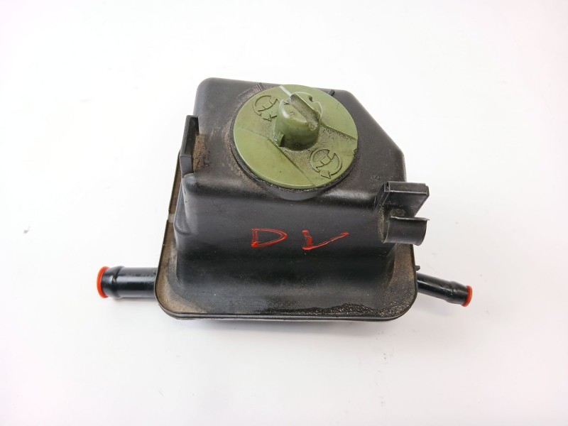 Recambio de deposito direccion para seat leon (1m1) 1.6 16v referencia OEM IAM 1J0422371  